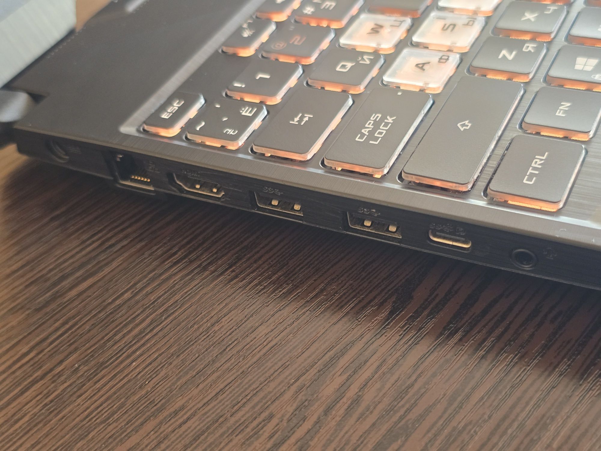 ASUS TUF Gaming F15 FX506LH-HN110 – Ігровий ноутбук у чудовому стані
