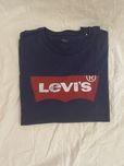 Tshirt azul escura da LEVI’S