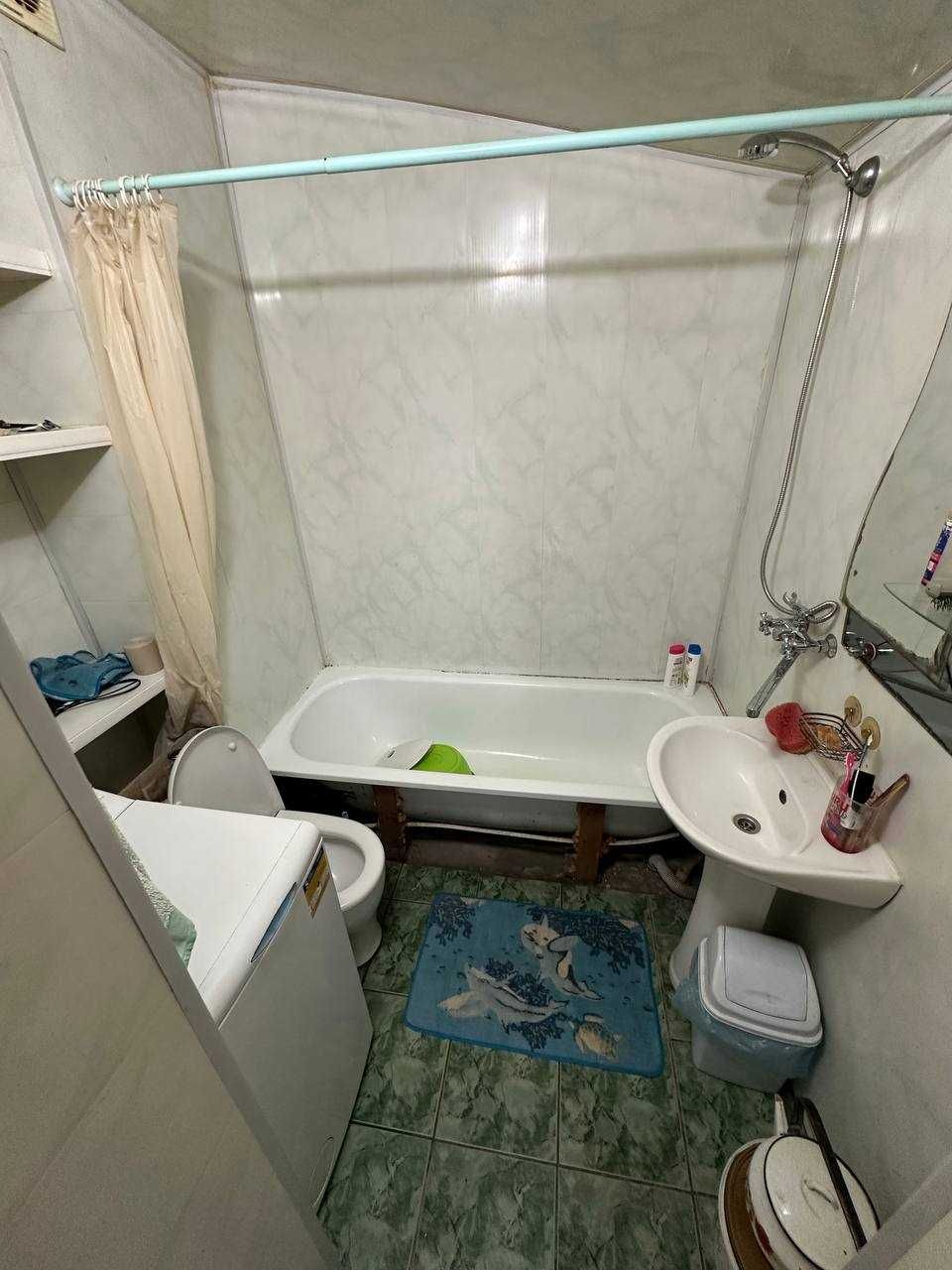 Продам 1\2 буд. Старе місто