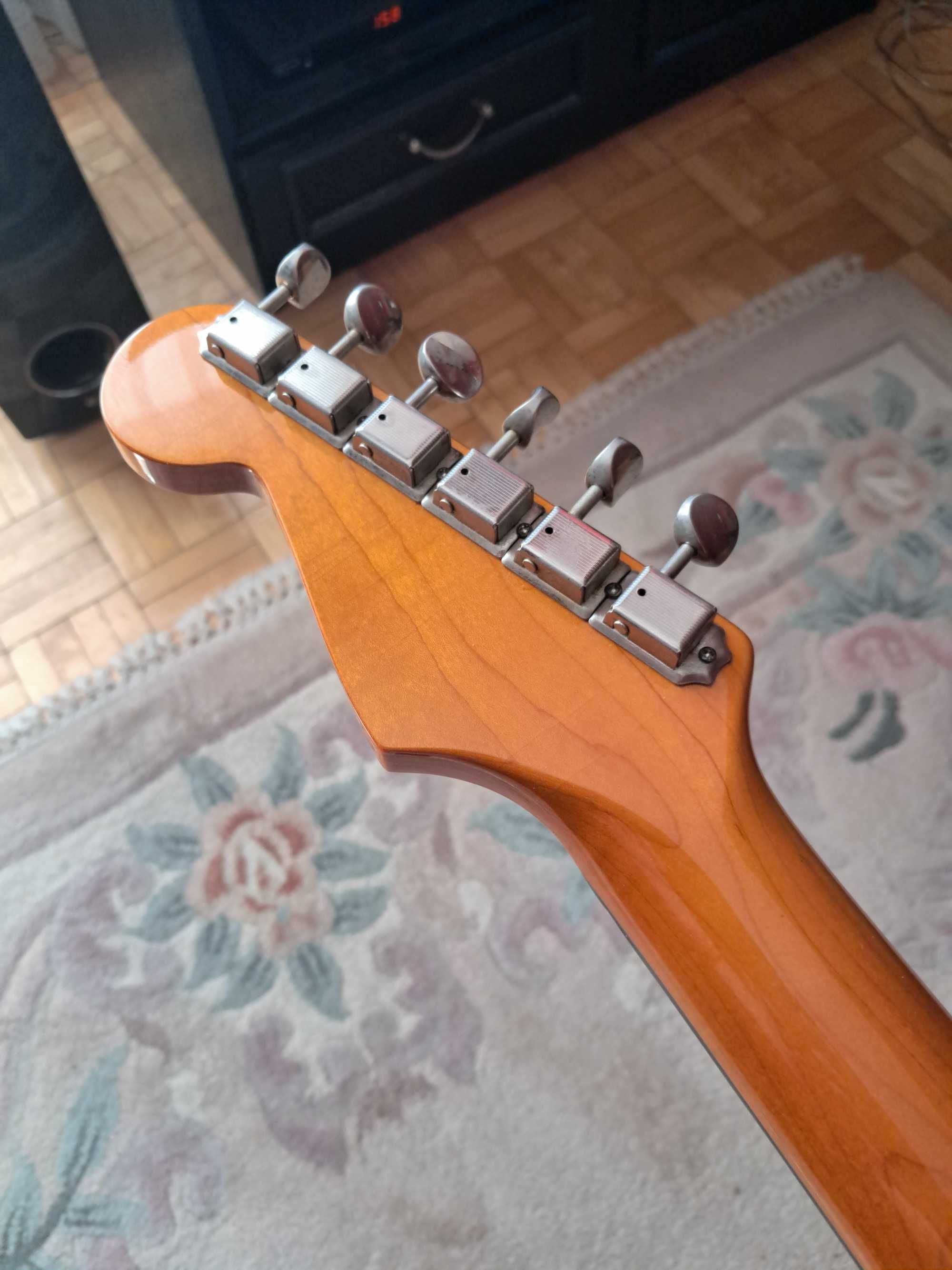 Fender Custom Built Stratocaster