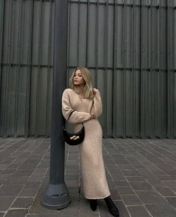 Zara стильное платье с альпакой