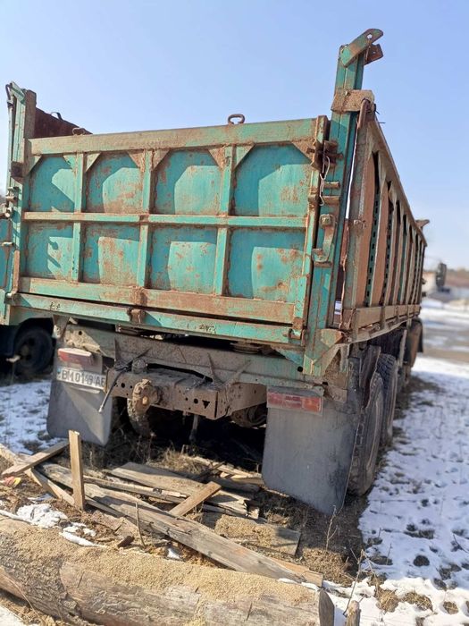 КамАЗ ( колхозник) + прицеп Урал- самосвал
