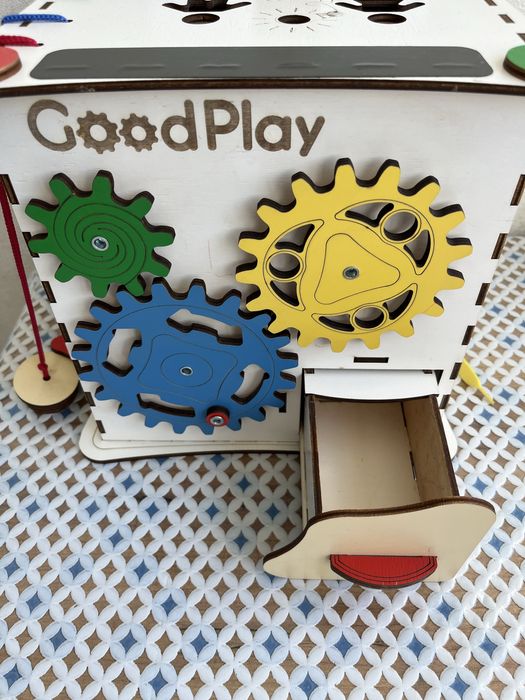 Бізі куб дитячий