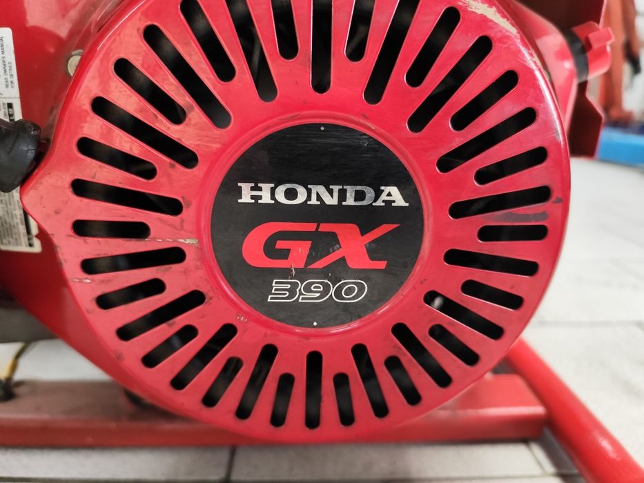 Agregat prądotwórczy Endress ESE 606 Professional GT z silnikiem Honda