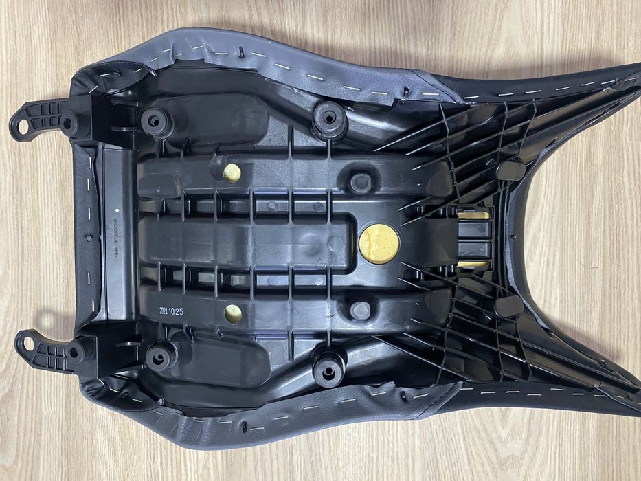 Bancos Honda Nt1100