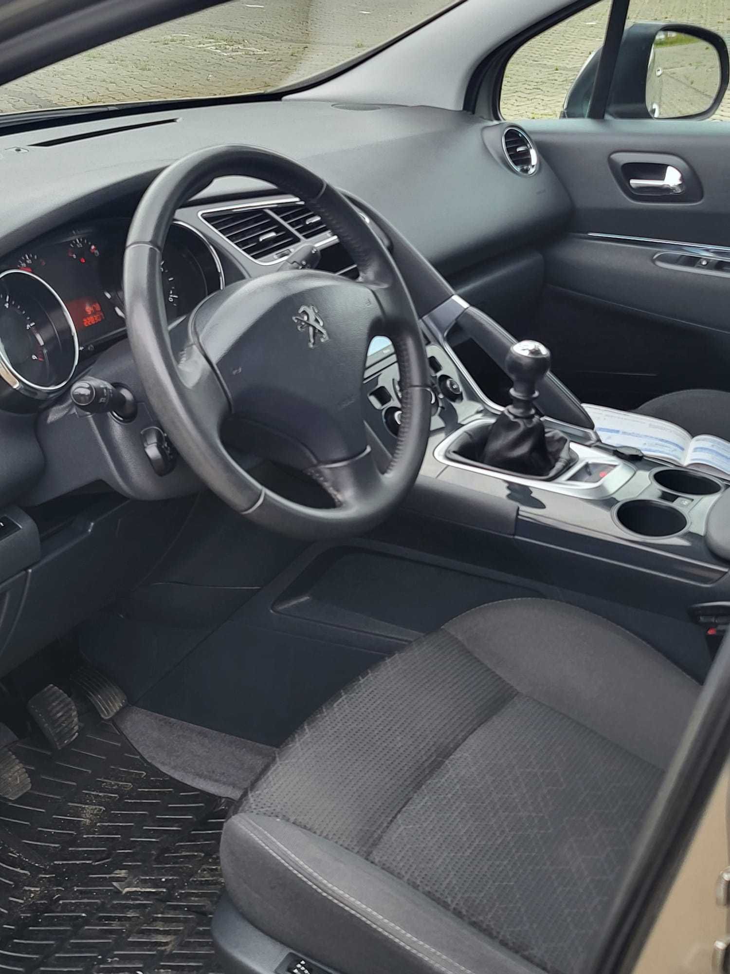 Peugeot 3008 1.6 e-HDI, stan bdb