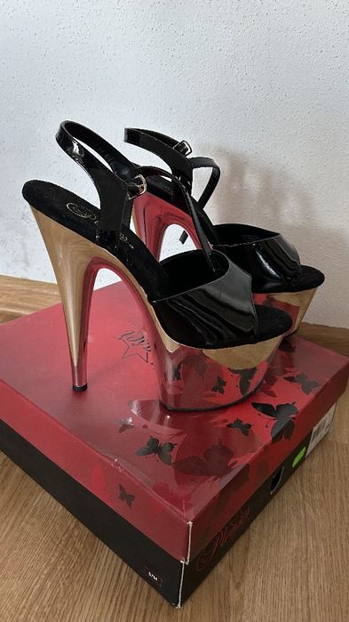 Buty szpilki Pleaser