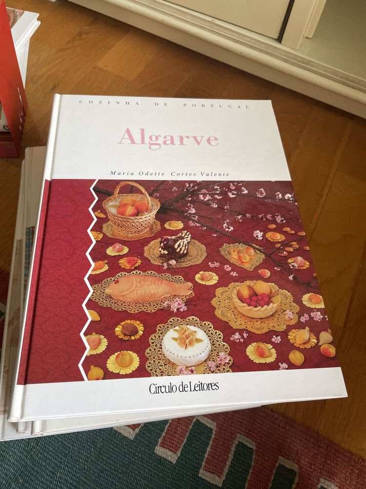 8 livros culinaria Maria Odete Valente
