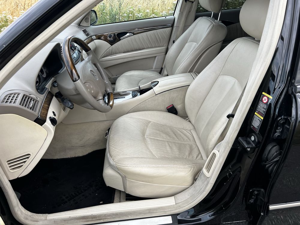 Mercedes-Benz E500 4-MATIC
