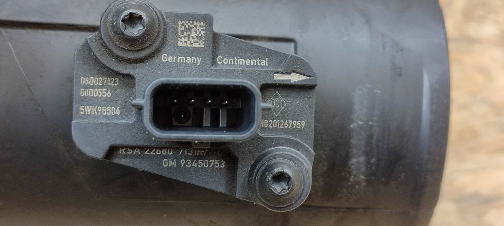 Renault Trafic III Vivaro B NV300 Talent obudowa filtra powietrza dolt