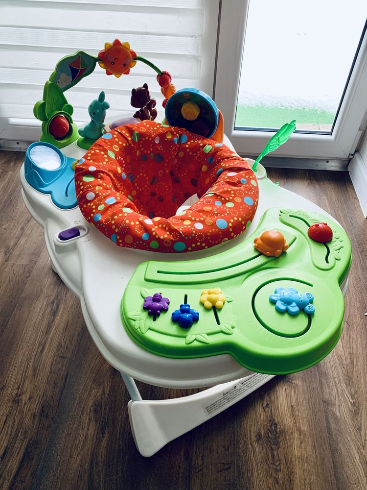 Przenośny stolik do karmienia i zabawy 2w1 Fisher Price