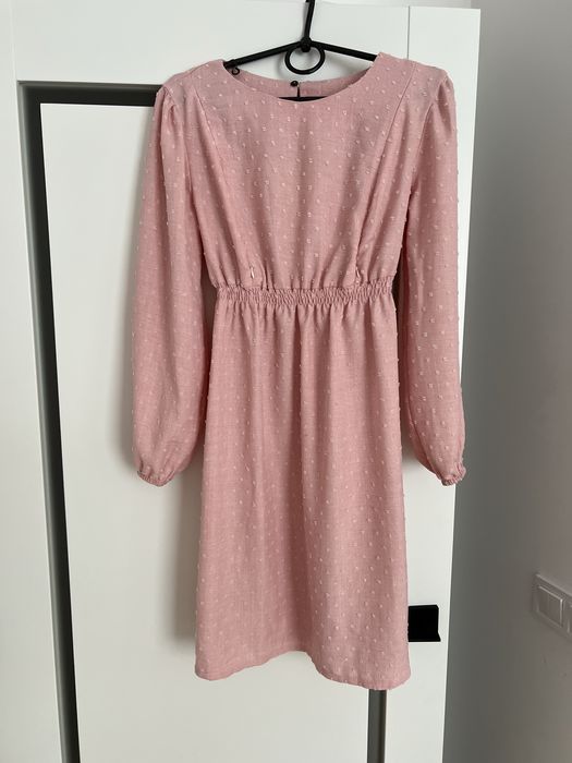 Сукня для вагітних та годуючих мамусь