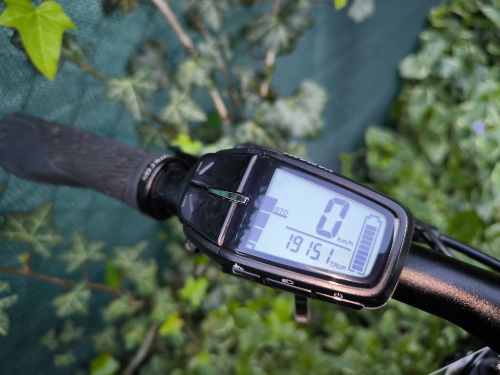 Rewelacyjny Haibike piękny FULL elektryczny rower,mega doposażony M ra