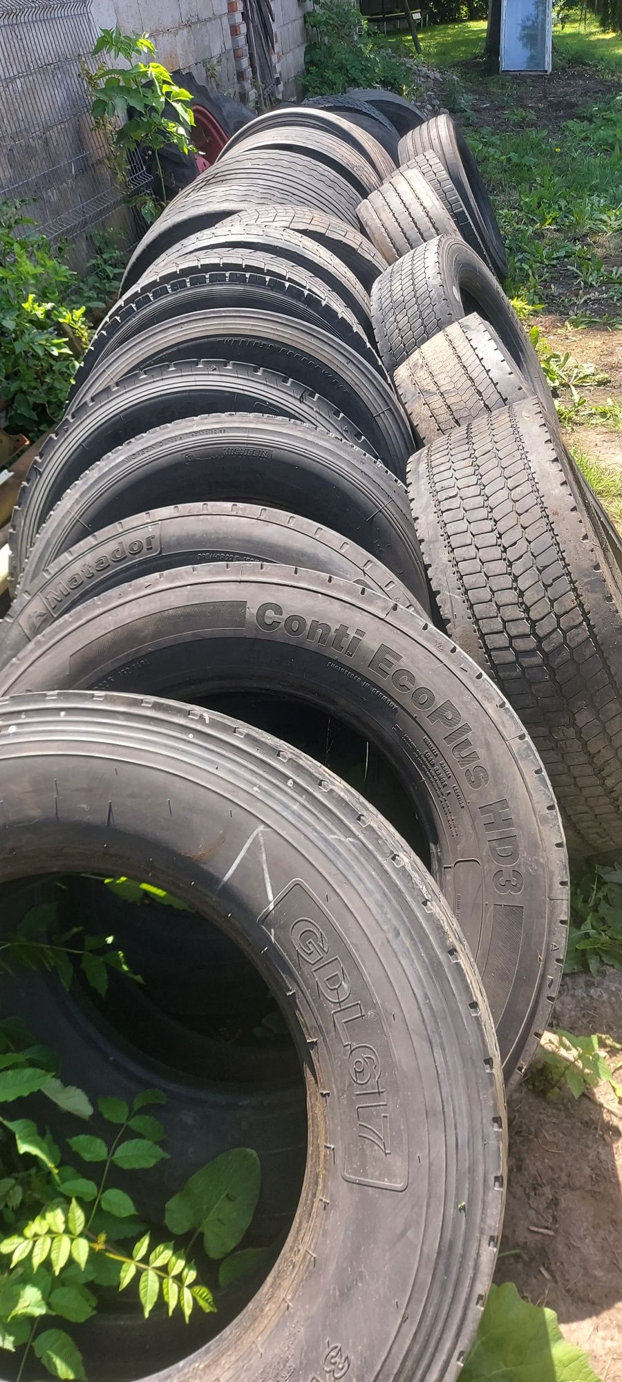 Opony 445/45 19.5 continental