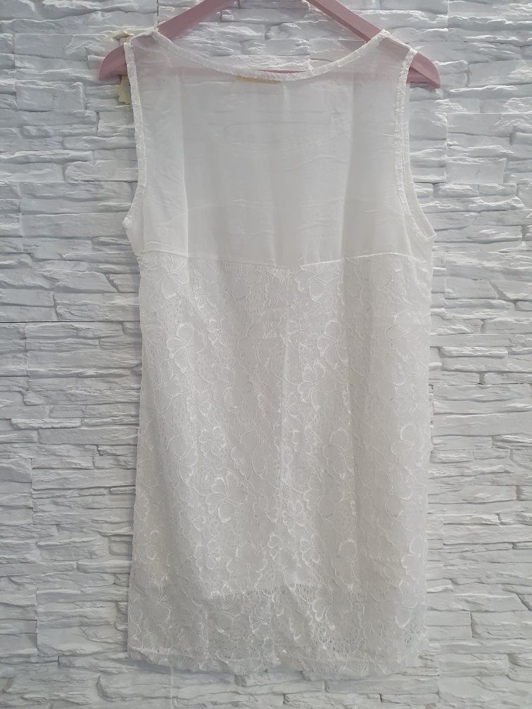 Sukienka tunika biała S/M. OBK0085