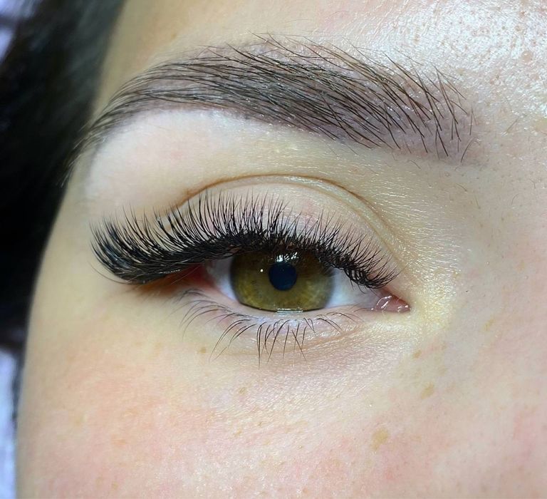 Навчання нарощування вій ламінування вій брови київ