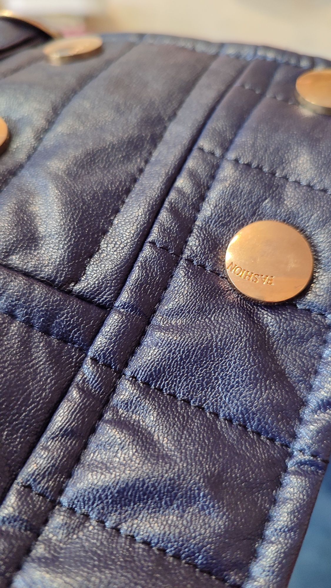 Курточка на дівчинку 2-4 років