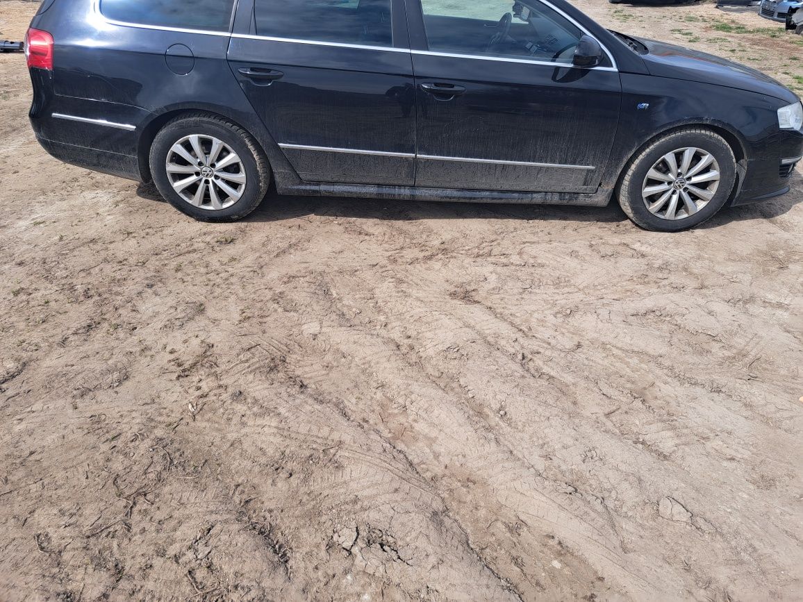 Passat b6 kombi sedan pakiet r line r-line dokladka tyl przod progi