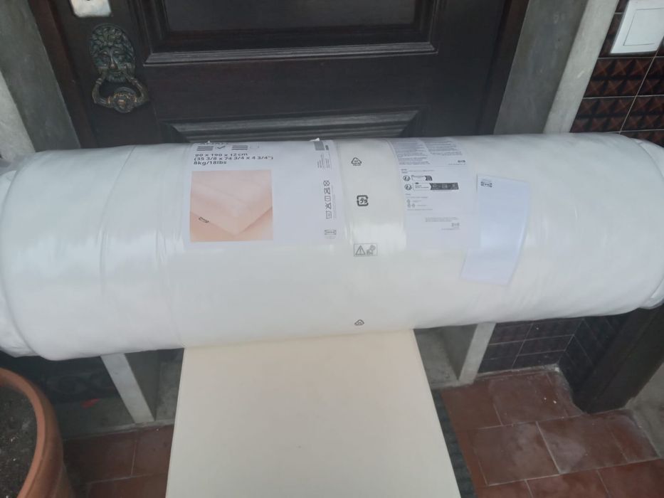 Colchão 90x190cm novo