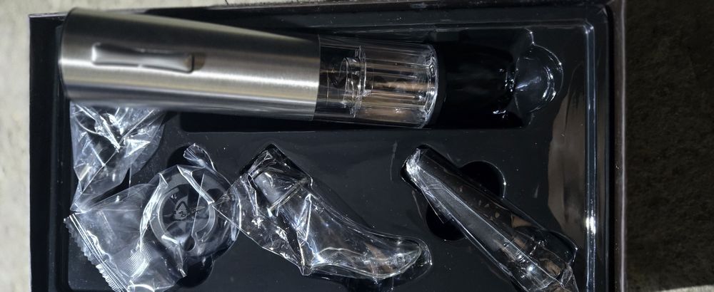 Saca rolhas eletrico