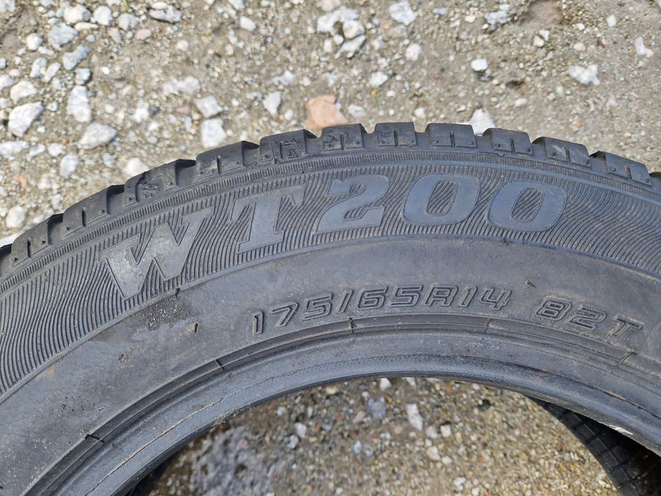 Opony zimowe Sumitomo WT 200. 175/65r14 (82T)