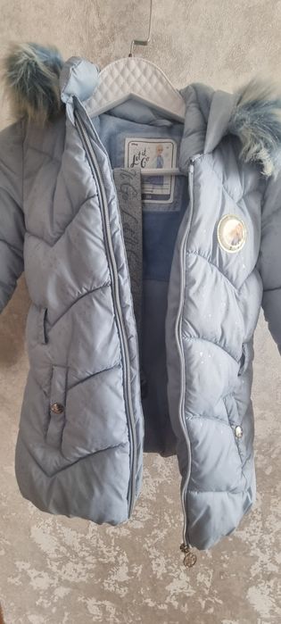 Куртка зимова для дівчинки 122 см