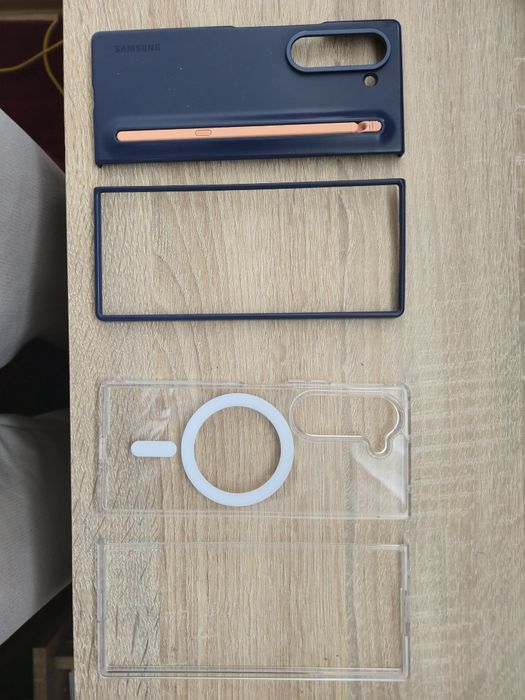 Case rysik S pen oraz case przeźroczysty magnetyczny Samsung Z fold 6