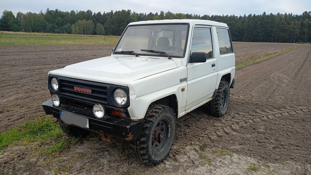 Daihatsu Rocky 2.8D