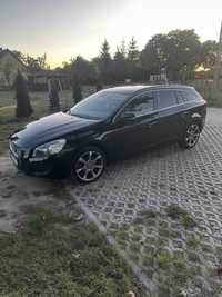 Sprzedam Volvo V 60 240KM