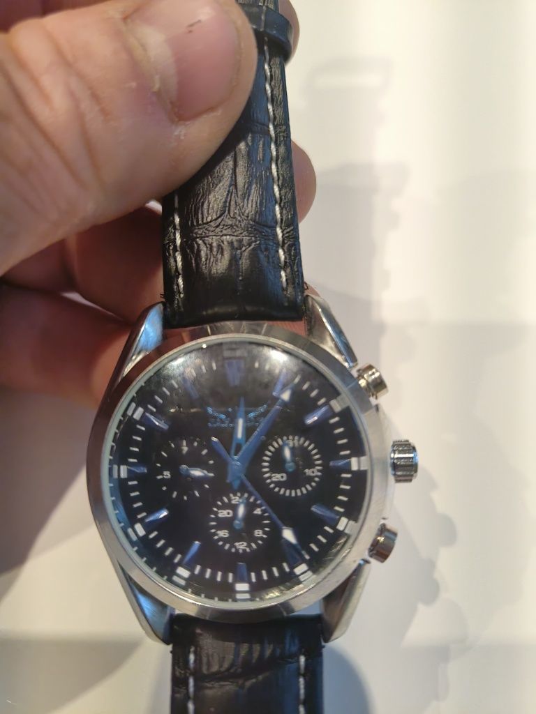 Zegarek sportowy a055
