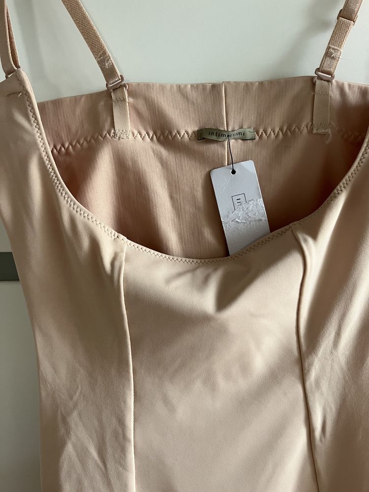 Intimissimi sukienka korygująca modelująca nowa z metkami L
