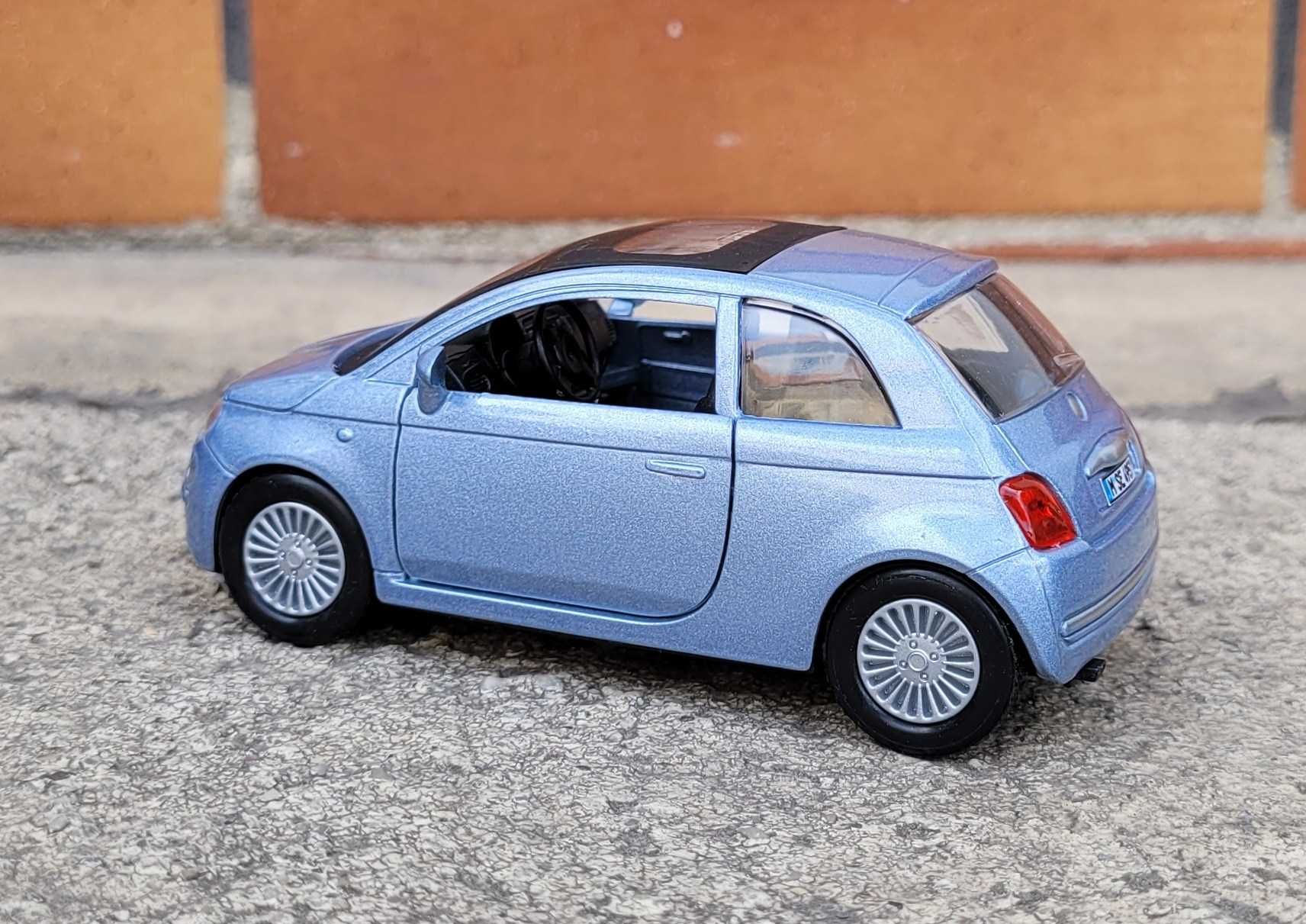 Błękitna pięćsetka Kolekcja modeli Fiat 500 Unikat 1:34