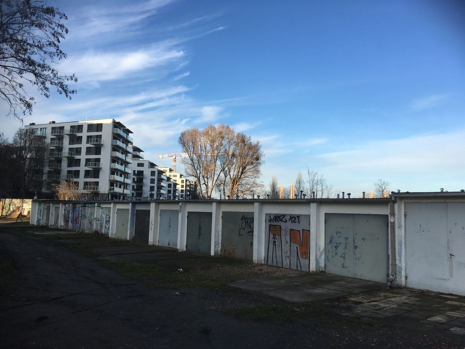 Sprzedam garaż własnościowy - Port Popowice ul.Białowieska