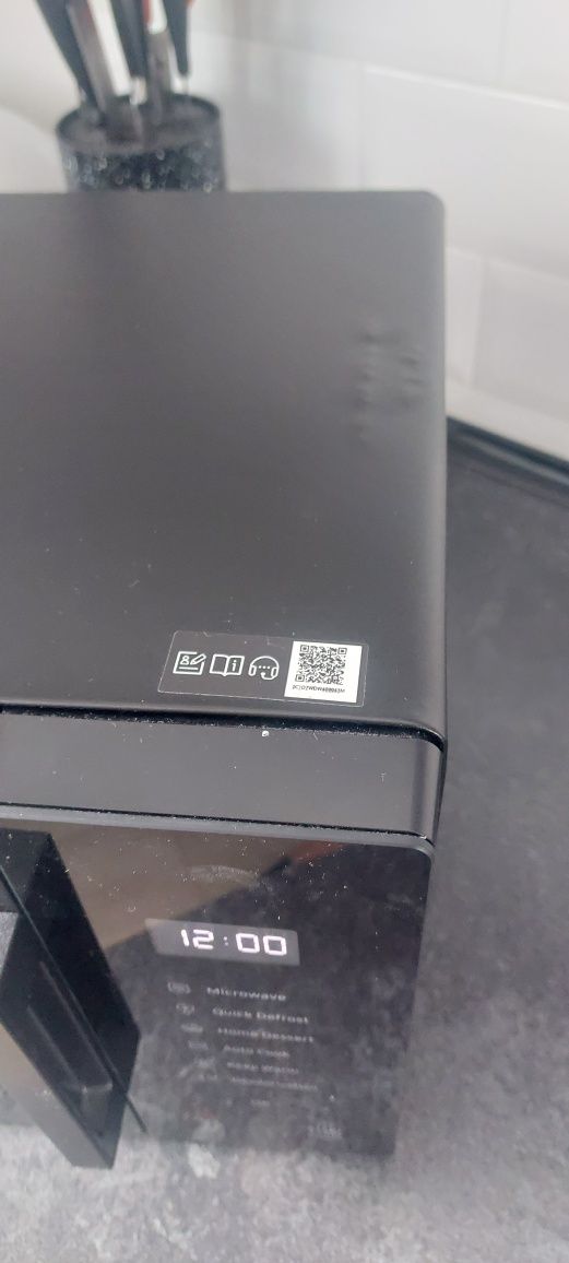 Mikrofalówka Samsung 1,5 roczna kuchenka mikrofalowa