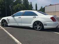 Mercedes-Benz Klasa S Mercedes S500L Japonia WALD BLACK BISON
