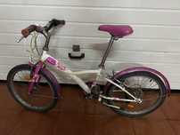 Bicicleta de menina