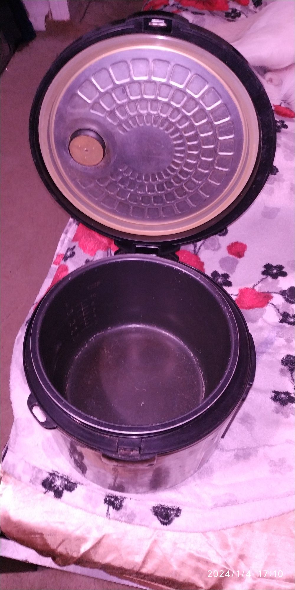 Продам мультиварку Redmond Skycooker rmc-m226s