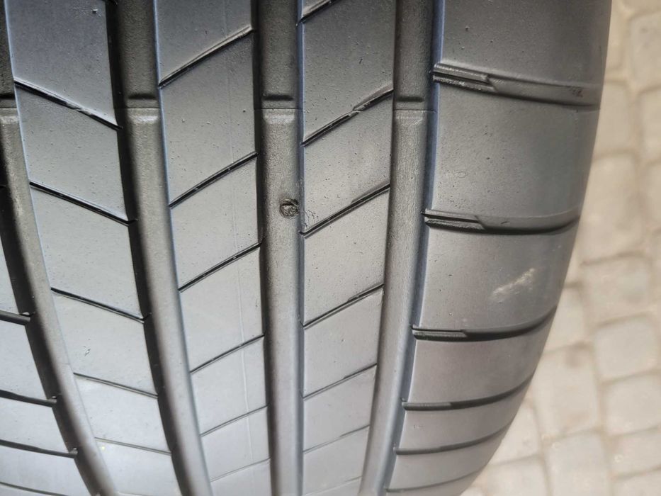 225 /45 R 17   Bridgestone