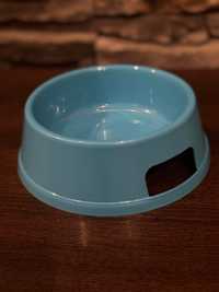 Miska dla psa niebieska plastikowa 15 cm 48tknzw