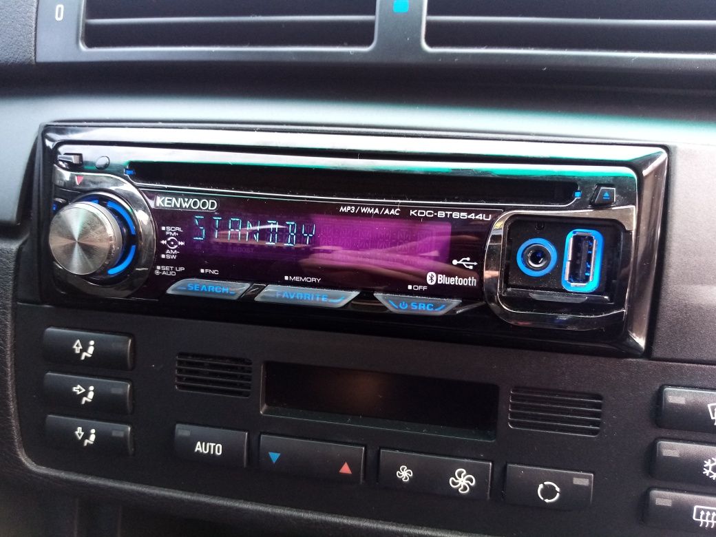 Radio Kenwood KDC-BT6544U z pilotem  USB/AUX/CD