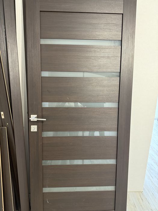 Продам міжкімнатні двері