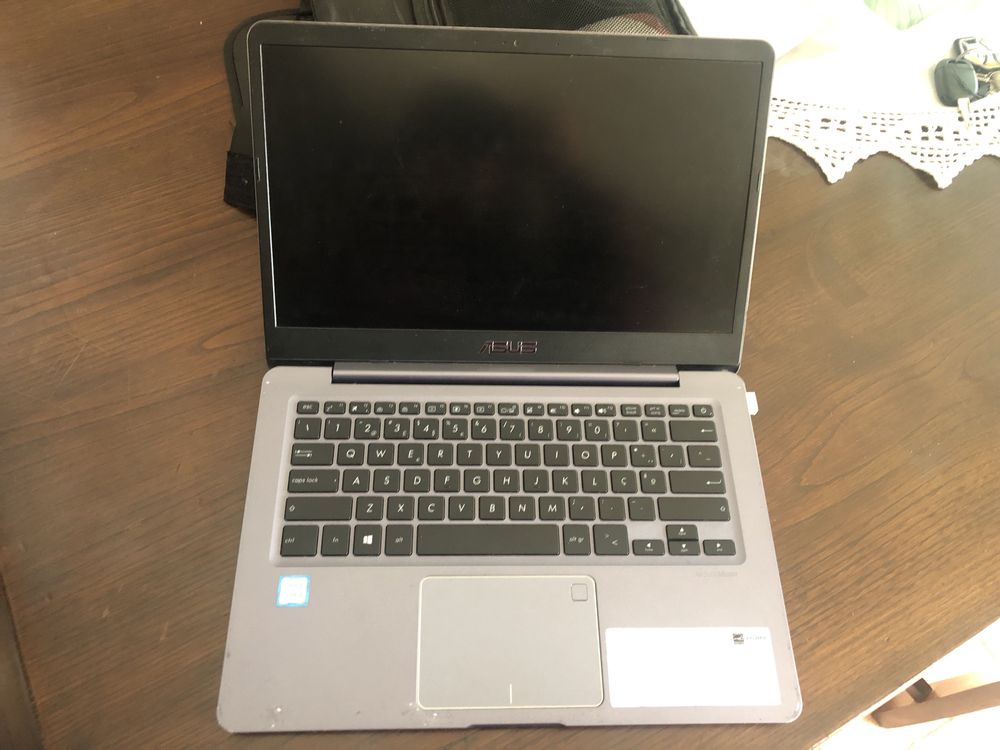 Pc Asus. LAPTOP - DVP7R551