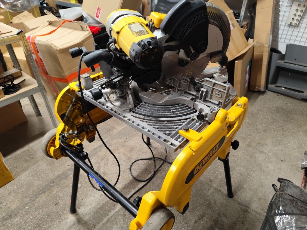 Piła DeWalt D27107 ukośnica piła stołowa obrotowa