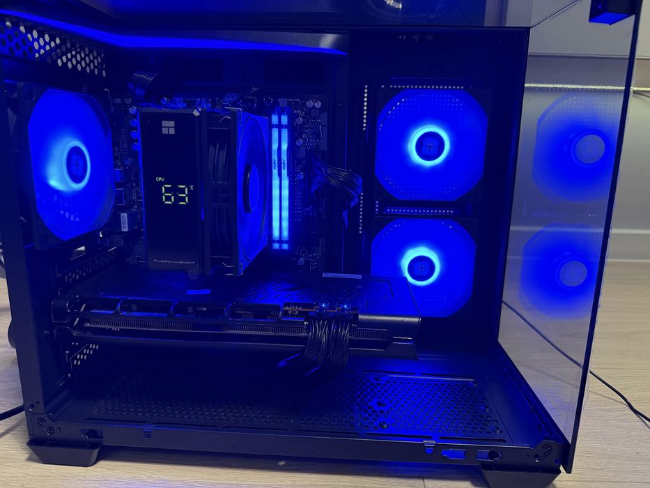 Komputer do gier Radeon RX5700XT Ryzen 7500F 16GB DDR5 Windows