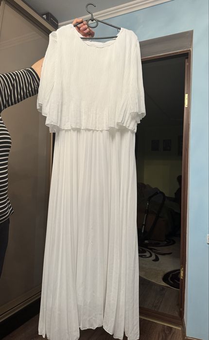 Шифонове біле плаття 50-52 розміру