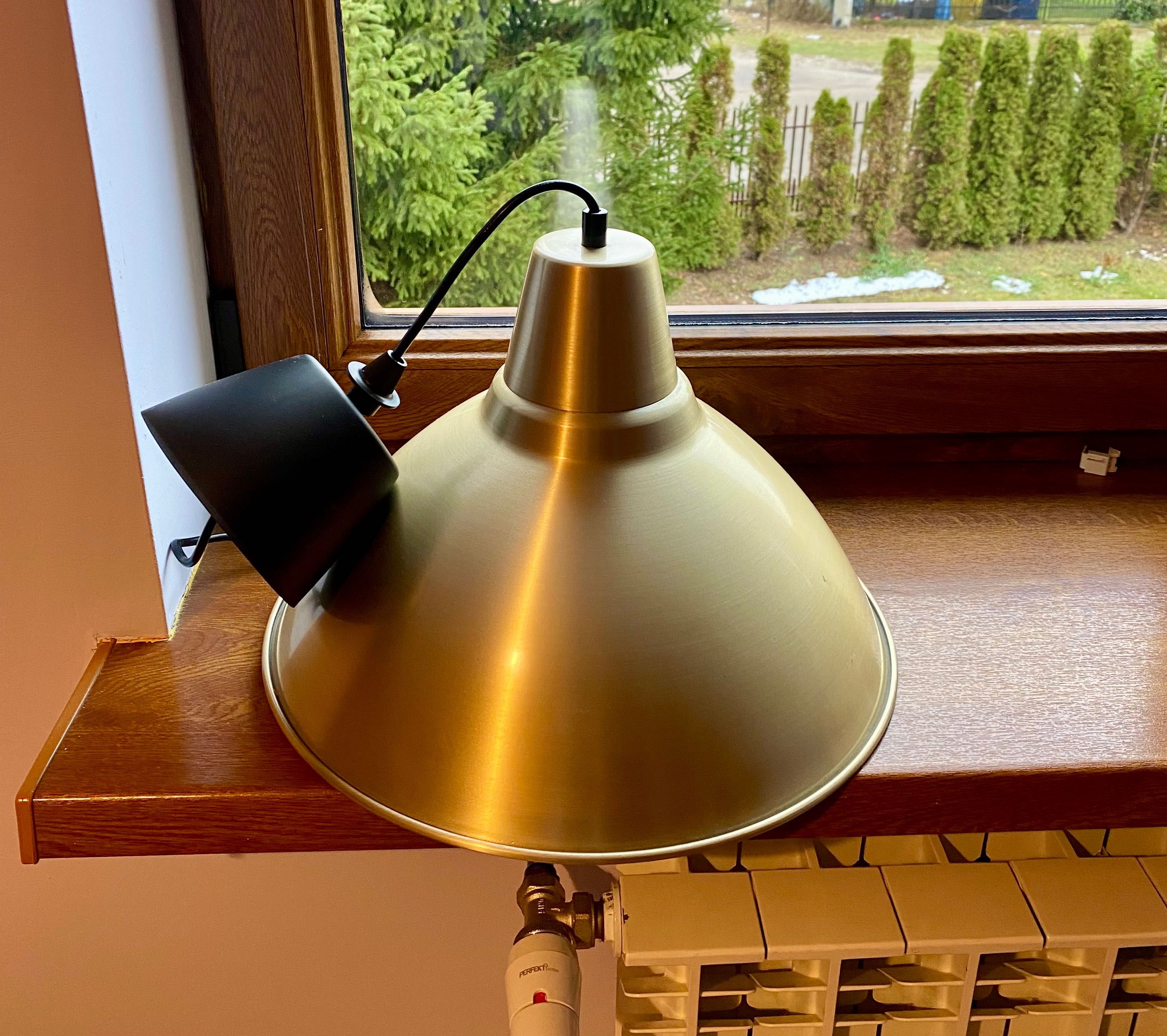4 sztuki lampy IKEA Plus gratis wawa