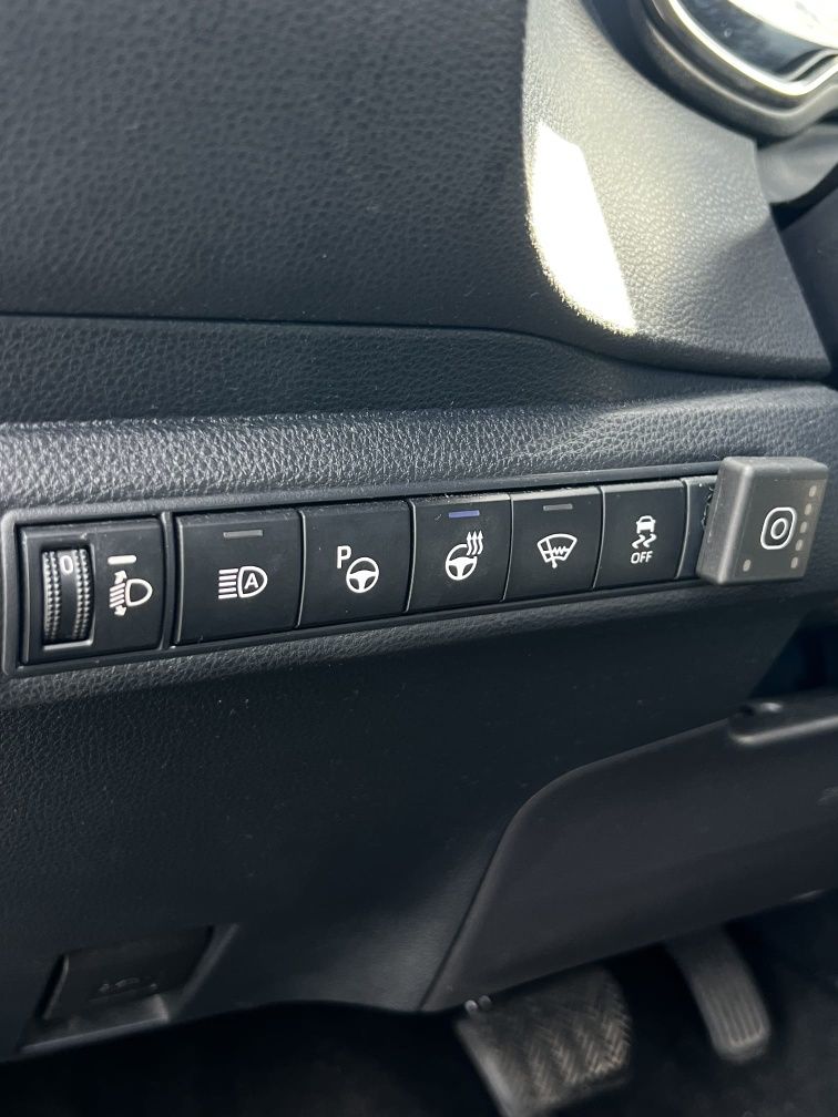 Suzuki Swace Toyota Corolla prius 1.8hybrid LPG bogata wer.1wł.
