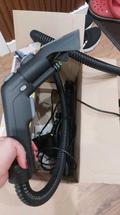 Миючий пилосос SE 3 Compact Home Floor