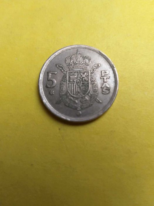 Moeda de 5 Pesetas de 1975