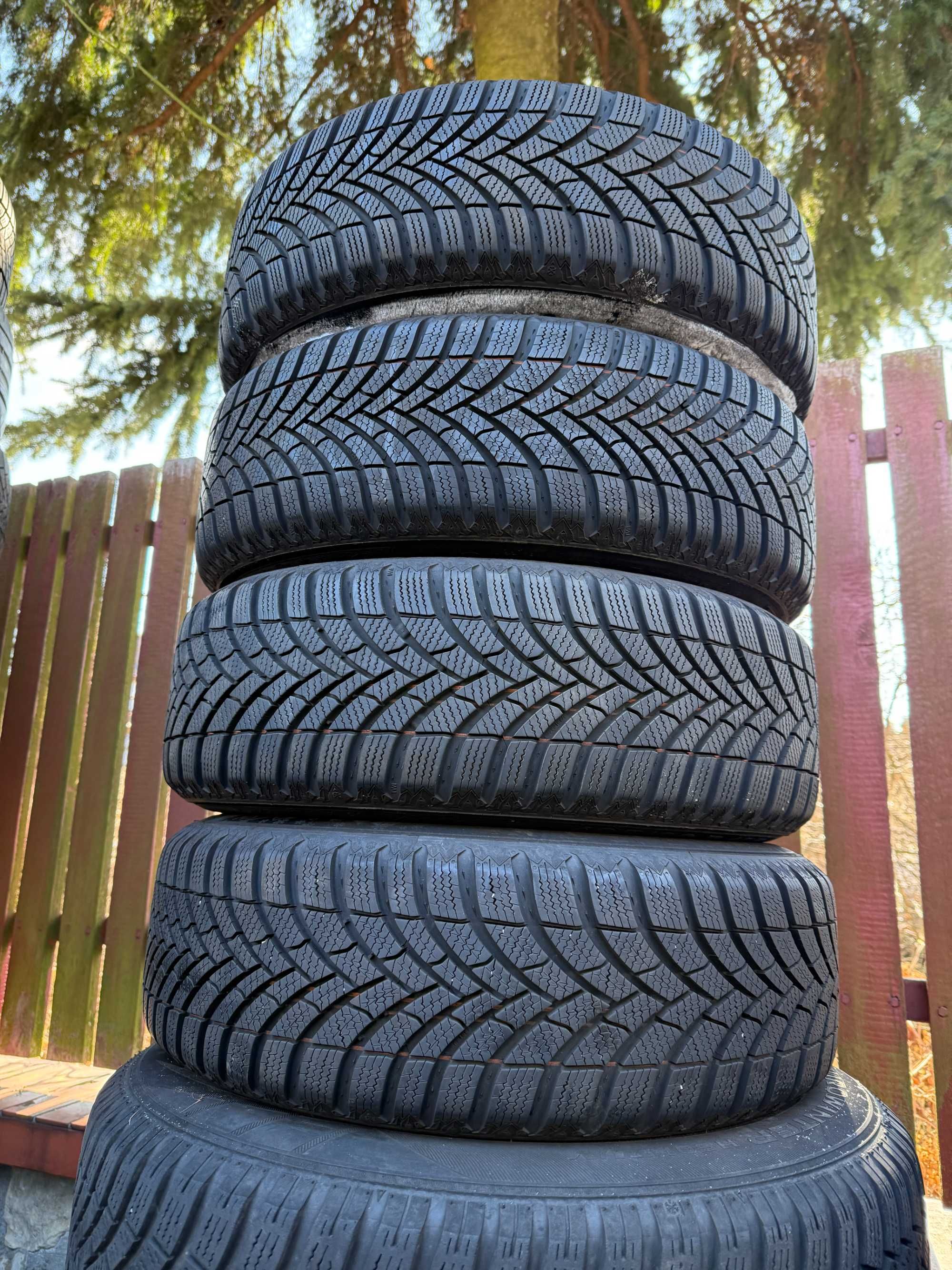 Komplet opon Semperit Speed-Grip 5 185/60r15 88T XL 2021 r.